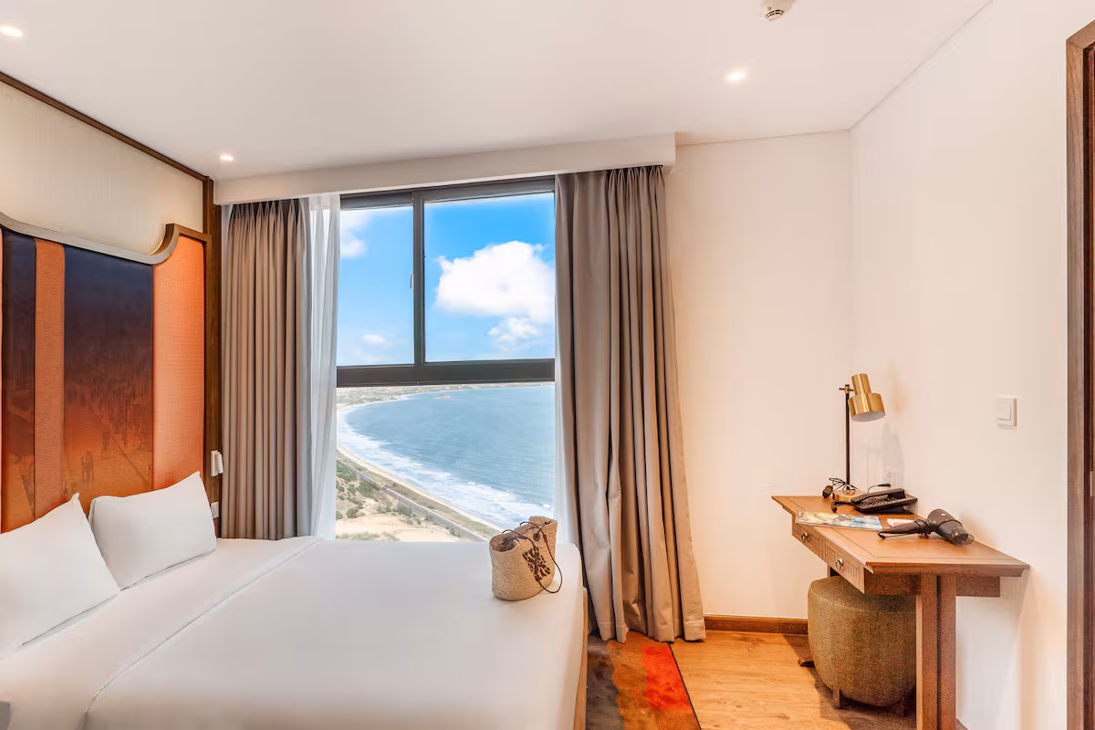 Hồ bơi tại Apec Mandala Mui Ne Beach Apart-Hotel phù hợp nghỉ dưỡng