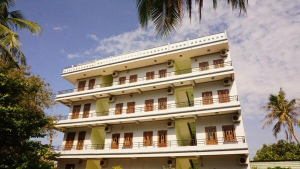 Review Cat Tien Guesthouse: Nhà Nghỉ Gần Suối Tiên