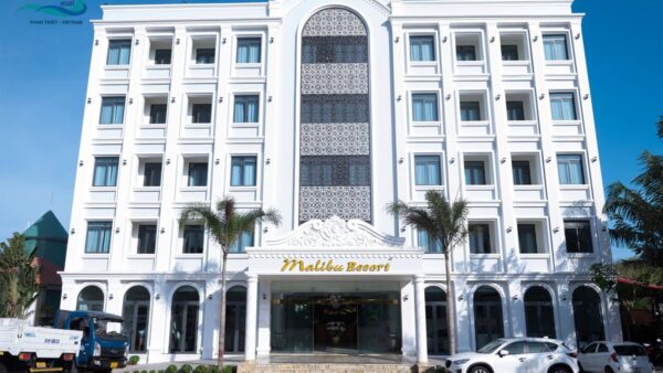 Review Malibu Resort Mũi Né: Giá Phòng, Vị Trí